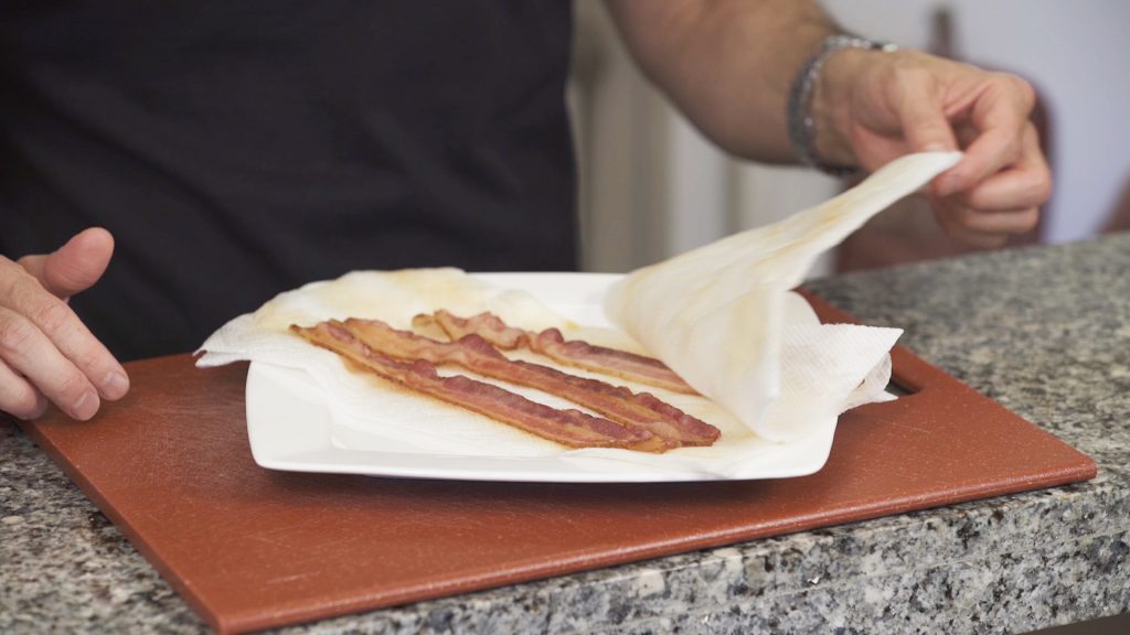 Tiny Tip of the Day // Cooking Bacon in the Microwave