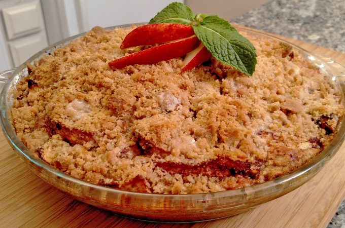 Grandma's Apple Crisp Crumble Pie // Tiny Kitchen Big Taste
