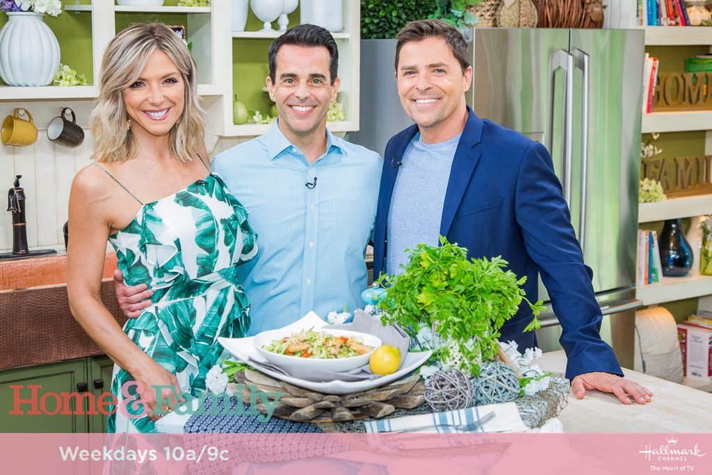 Home and Family // Tiny Kitchen Big Taste // Zoodle Lemon Chicken
